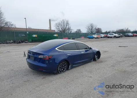 2020 Tesla Model 3 Standard Range Plus Rear-Wheel Drive/Standard Range Rear-Wheel Drive из США, поврежденный, VIN 5YJ3E1EA8LF632790